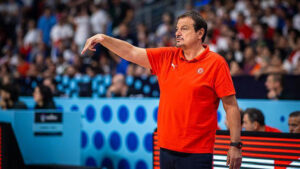 Ergin Ataman “En Değerli Başantrenörü” seçildi