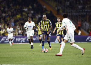 Fenerbahçe – Alanyaspor maçındaki pozisyon penaltı mı?