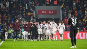 Trabzonspor, Göztepe’yi deplasmanda 2-1 yendi