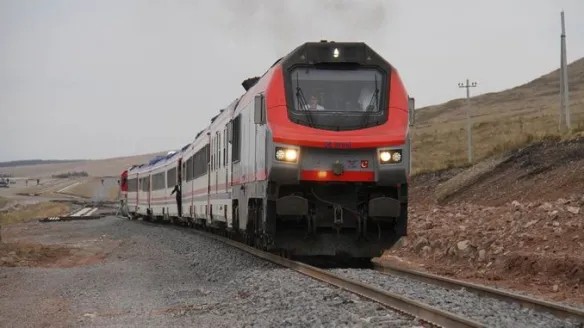 Kars-Gürcistan Sınır Demiryolu Kesimi İçin Rehabilitasyon Çalışmaları Ön Yeterlik Duyurusu