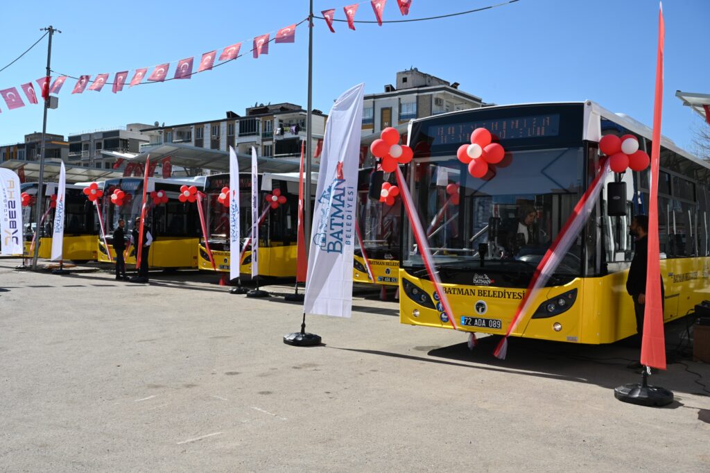 TEMSA, Batman Belediyesi’ne 10 yeni araç teslim etti