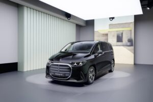 Yeni tamamen elektrikli Mercedes-Benz VLE yeni bir çağda mekânı baştan tanımlıyor