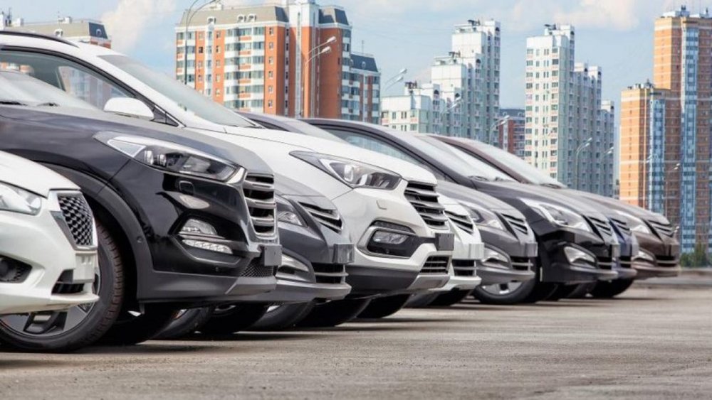 Otomobil ve hafif ticari araç toplam pazarı martta daraldı