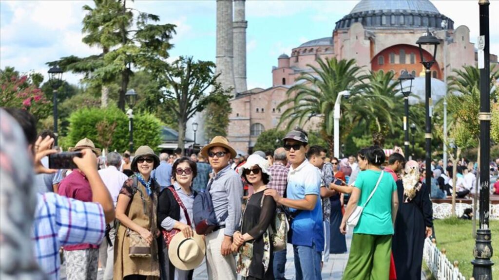 Turist sayısı mayıs ayında geriledi