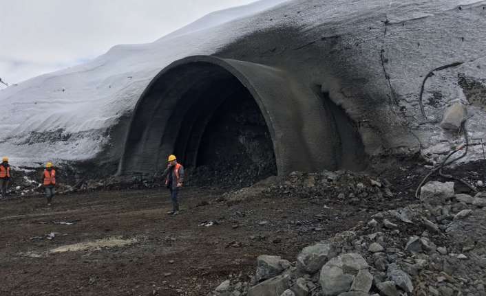 Refahiye- Kuruçay- İliç Yolu Sünebeli Tüneli Elektrik, Elektromekanik Ve Diğer Kontrol Sistemleri Yapım İşini Üstlenen…