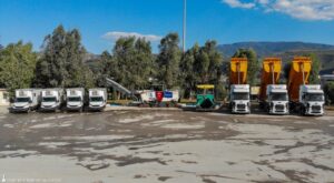 İzmir Büyükşehir Belediyesi Makine Parkına Ekskavatör, Lowbed Ve Dozer Alacak