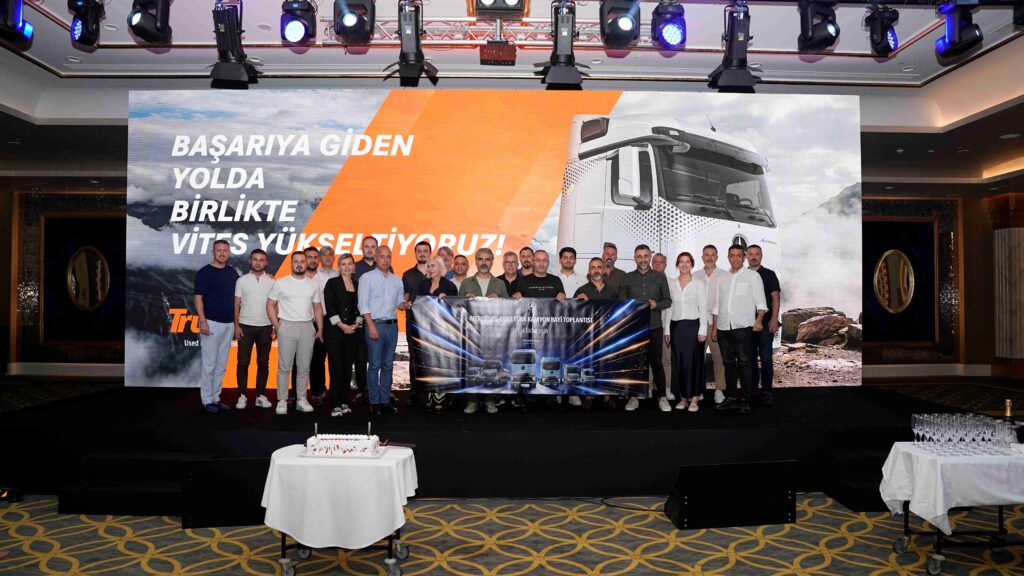 Mercedes-Benz Türk, Kamyon Pazarlama & Satış ve TruckStore İş Ortaklarıyla Kıbrıs’ta Bir Araya Geldi