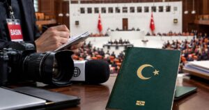 Gazetecilere yeşil pasaport gündemde: Teklif TBMM’ye sunuldu